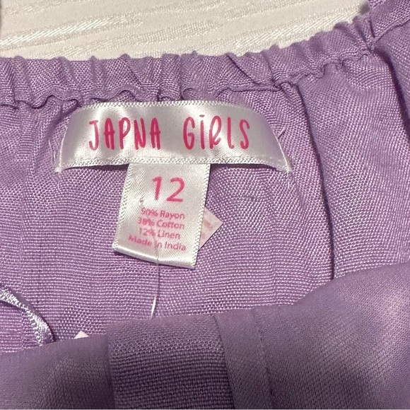 Girls Shorts Romper 1 piece​ - Picture 2 of 4